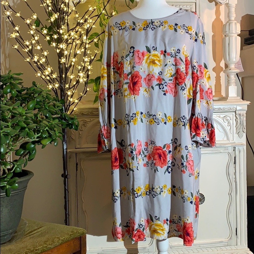 Floral old navy dress